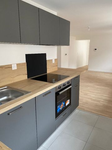 Appartement 2 pièces 57.67m2 hyper centre de Quimper - Photo 2