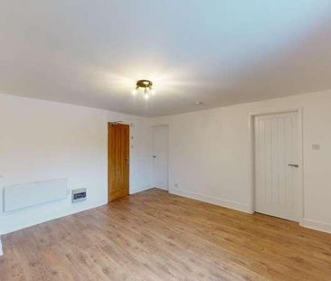 Longcauseway, Farnworth, BL4 - Photo 5
