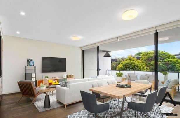 North Facing, Convenient & Modern 2 Bedroom Apartment - Photo 1