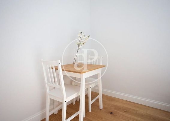 Luxury Apartment for rent in Madrid, Autonomous Region of Madrid - Photo 1
