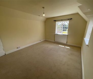 3 Village Lodge, Weston Park - Photo 3