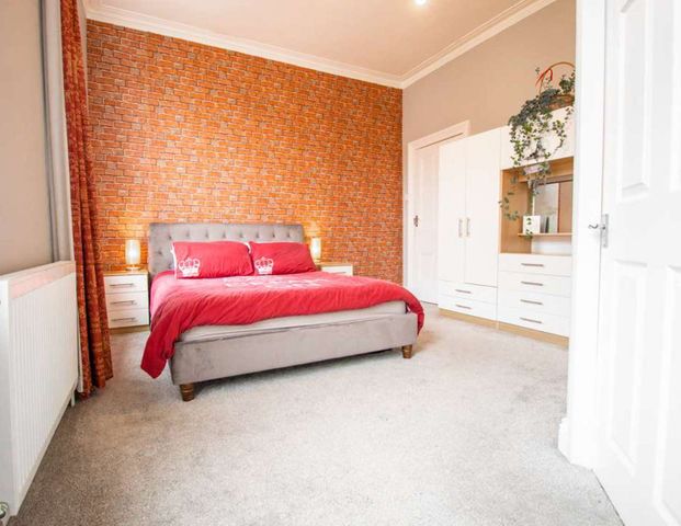 Coningsby Road Room 4 - Photo 1