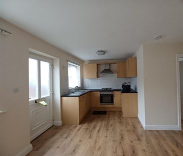 2 bedroom detached bungalow to rent - Photo 6