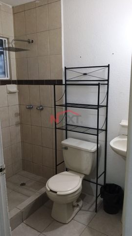 CASA EN RENTA EN FRACC. LOMAS DE LA PRESA, TIJUANA, B.C. - Photo 2