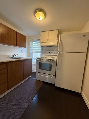 For Lease - 82A Old Kingston Road, Ajax, Ontario - Photo 4