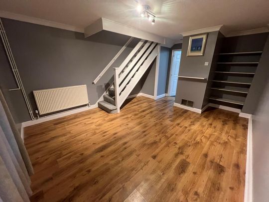 2 bedroom terraced house to rent - Photo 1