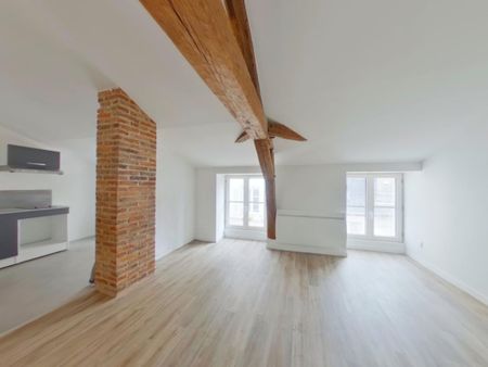 Location Appartement 2 pièces 53m² MONTMORILLON 86500 - Photo 4