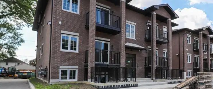 233 WATSON Unit# 103 | 233 WATSON Unit# 103, Windsor - Photo 1