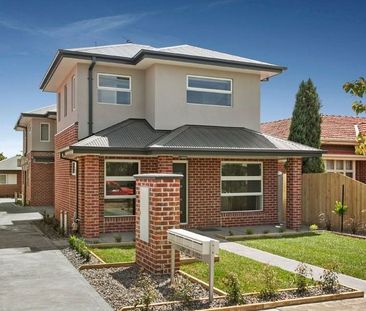 1/17 Compton Street, Reservoir VIC 3073 - Townhouse For Rent | Domain - Photo 1