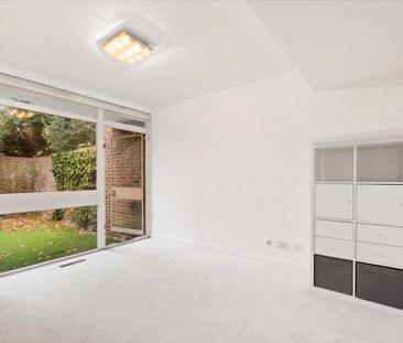 5 bedroom terraced house to rent - Photo 3