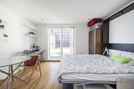 Studio to rent - Photo 3