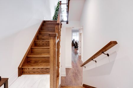 For Lease - 119B Hillside Avenue, Toronto, Ontario - Photo 4