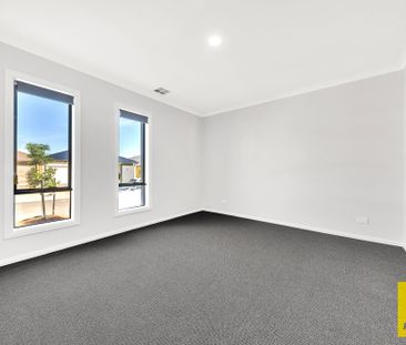 Stunning Brand-New Home in Tarneit! - Photo 4