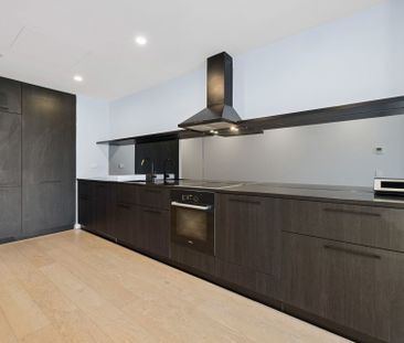 Waterfront Living in the Heart of Kingston Foreshore - Photo 5