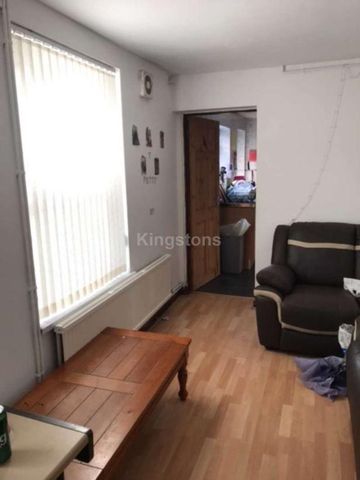 Letty Street, Cathays, Cardiff, CF24 - Photo 2