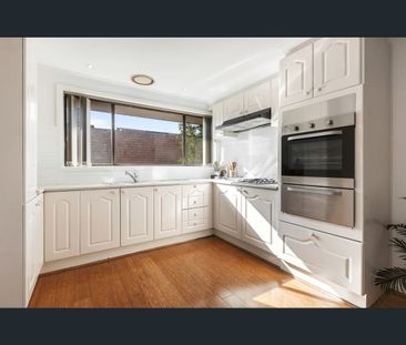 2/1 Larch St, Thomastown, Vic 3074 - Photo 6