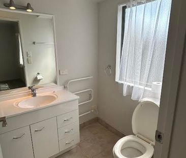 Sunny Three-Bedroom Family Home in the Heart of Howick Village - Photo 6