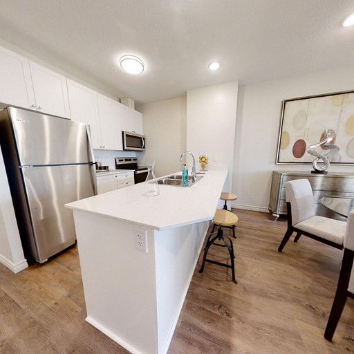 Opus Apartments 3 - Photo 1