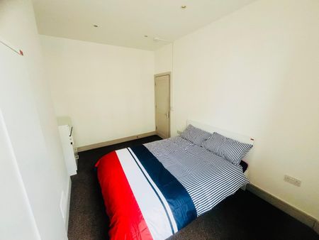 Room in a Shared Flat, Lewisham, SE13 - Photo 2