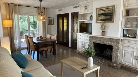 Casa o chalet de alquiler en Carrer D'oviedo, Tueda - Photo 3