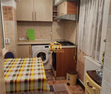 Garsoniera zona centrala, etaj 3, cu centrala proprie - Fotografie 5
