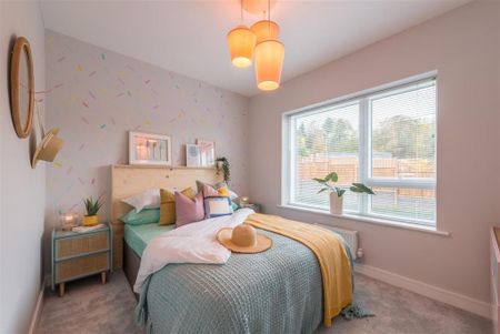 4 bedroom detached house to rent - Photo 5