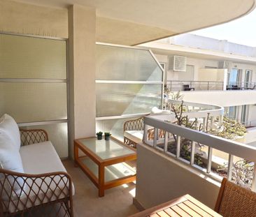 Middle Floor Apartment in Marbella - Photo 1