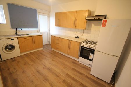 Malvern Court, Alexandra Avenue, Harrow - Photo 4