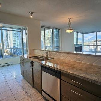 2 bed+ flex + solarium, 2 bath at Classico, Coal Harbour - Photo 3