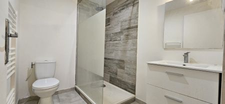 Location Appartement 2 pièces 34m² GONFARON 83590 - Photo 5