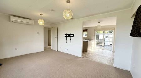 16 Otira grove, Kelson, Lower Hutt City - Photo 3