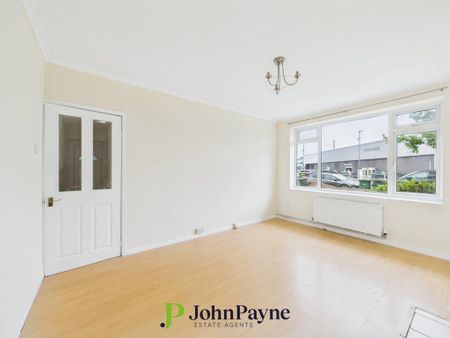 2 bedroom maisonette to rent - Photo 2
