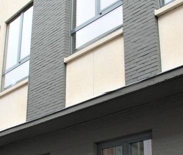 Appartement te huur in Zottegem voor € 825 met 3 slaapkamers - Photo 2