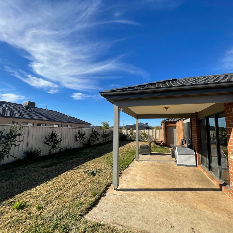Modern Family Home in Prime Mooroopna Estate - Photo 1