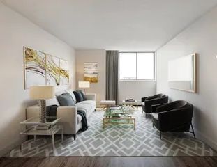 1 room apartment of 45m² in Montreal - Photo 1