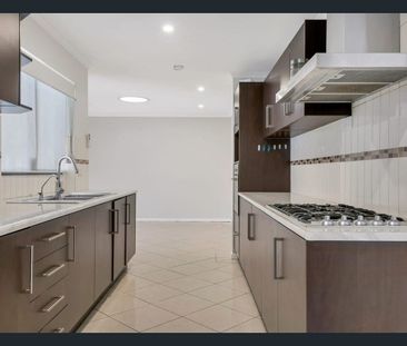 Comfort, Security & Space – The Perfect Family Rental - Photo 6