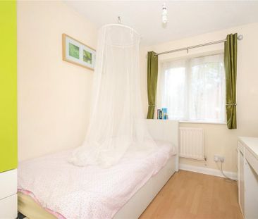 4 bedroom detached house to rent - Photo 6