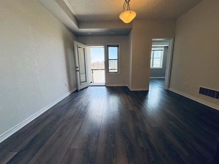 For Lease - 3034 Preserve Drive, Oakville, Ontario - Photo 3