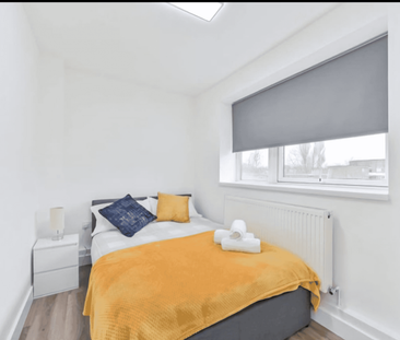 3 bedroom apartment to rent - Photo 6