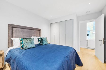 A newly refurbished 1 bedroom apartment to rent in Marylebone W1 - Photo 5