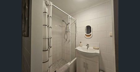 One Bedroom Available - Photo 5