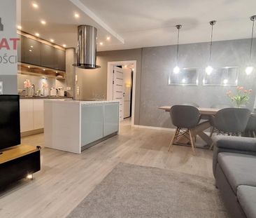 4 pokojowe mieszkanie z balkonem do wynajęcia - Photo 1