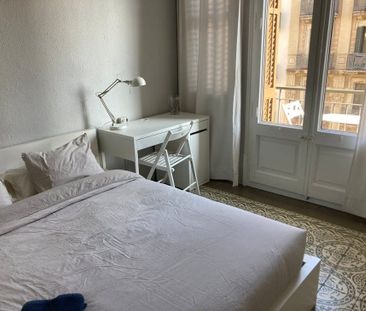 Carrer de Mallorca, Barcelona, Catalonia 08037 - Photo 1