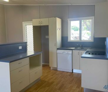 3 Bedroom home + Shed in Happy Valley! - Photo 5
