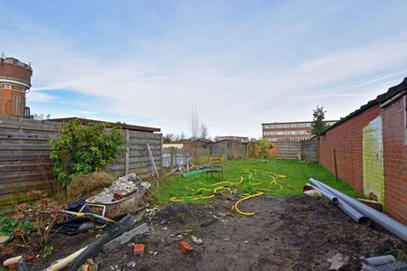 Volledig gerenoveerde woning met ruime tuin te huur! - Photo 5