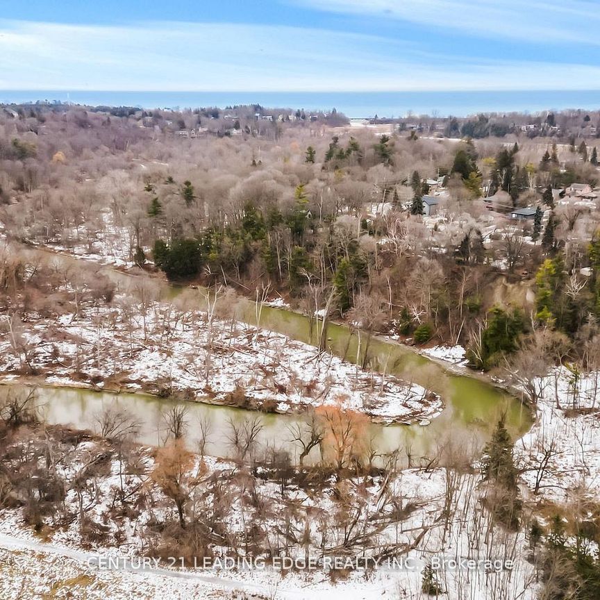 For Lease - 541 Rouge Hills Drive, Toronto, Ontario - Photo 1