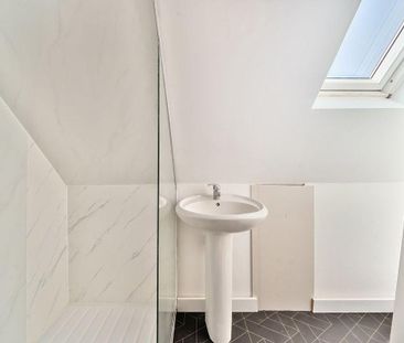 3 bedroom maisonette to rent - Photo 2