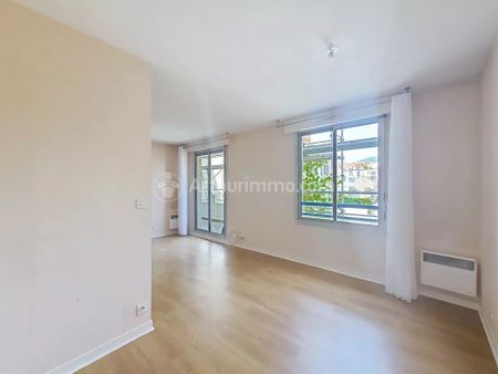 Location Appartement 1 pièce 32m² CLERMONT FERRAND 63000 - Photo 3