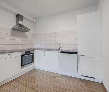 Appartement te huur - foto 4