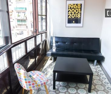 barcelona, Catalonia 08011 - Photo 5